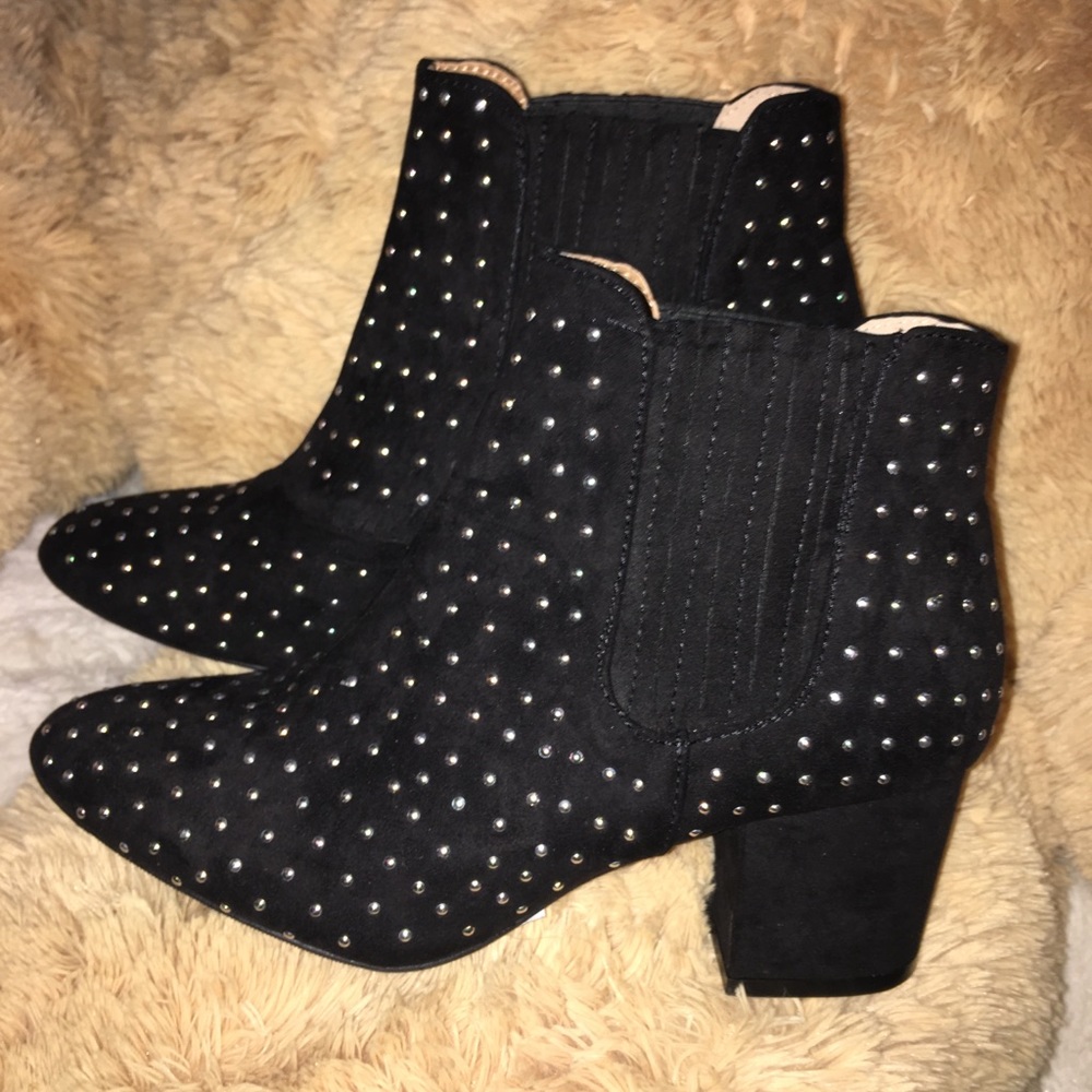 Black booties with gems